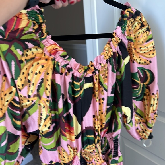 Farm Rio pink maxi dress with puff sleeves, size small - Picture 4 of 4